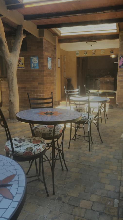 Melvilla Guesthouse Йоханнесбург Экстерьер фото